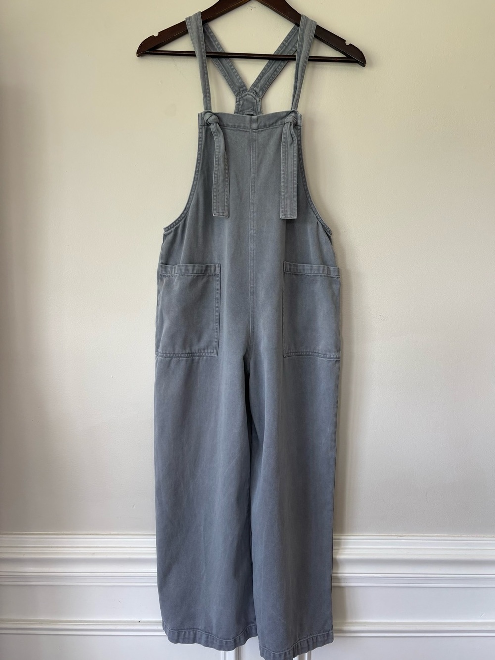 Light Gray Denim Tie-Strap Overalls Jumpsuit